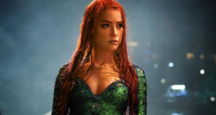 Amber Heard como Mera de Aquaman.