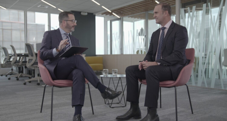 Eduardo Fuentes y presidente de Anglo American Chile