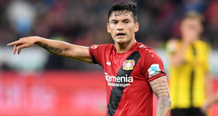 Bayer Leverkusen revela su postura tras los rumores de Charles Aránguiz.