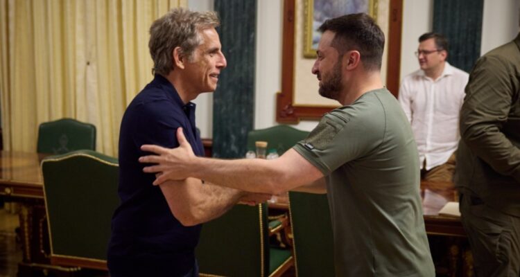 Ben Stiller se reúne con Vladimir Zelensky en Ucrania