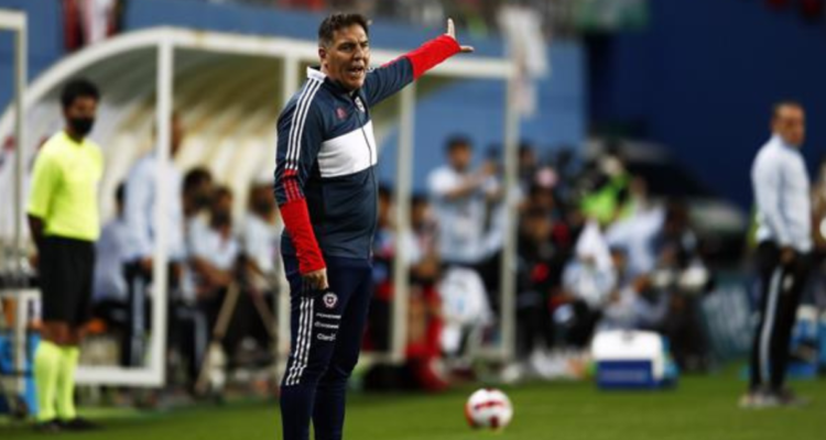 Berizzo, analiza la derrota frente a Corea del Sur, en su gira por Asia.