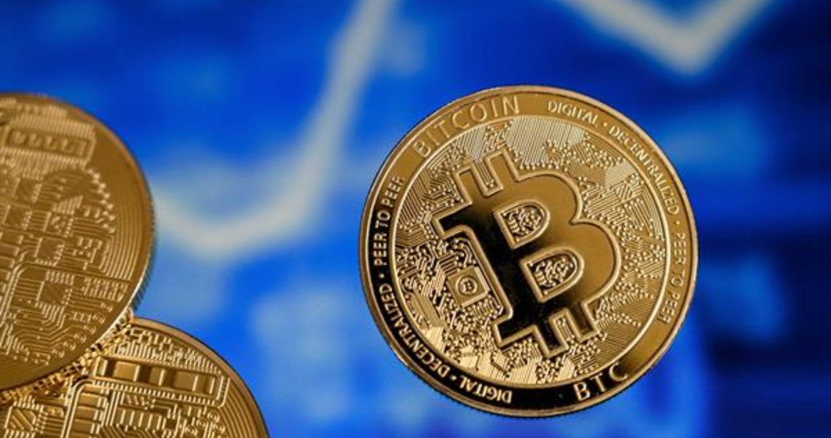 Bitcoin cae un 15% y cotiza bajo los US$24.000 alcanza mínimos de diciembre de 2020