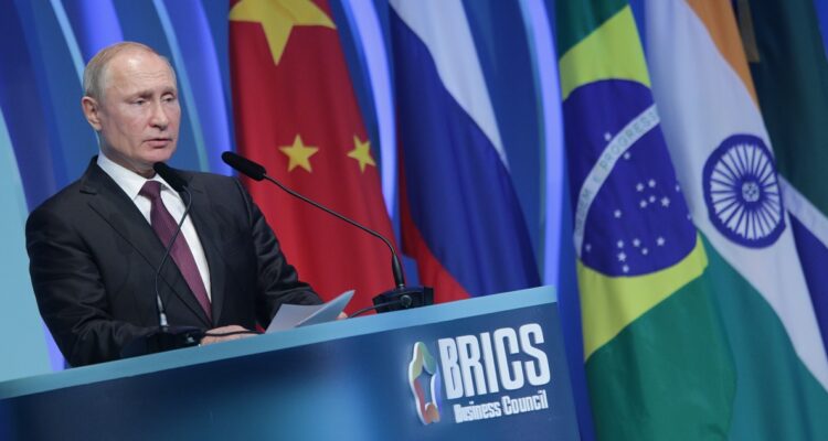 Argentina e Irán inician proceso para unirse a grupo BRICS: Rusia, China, India y Brasil son parte