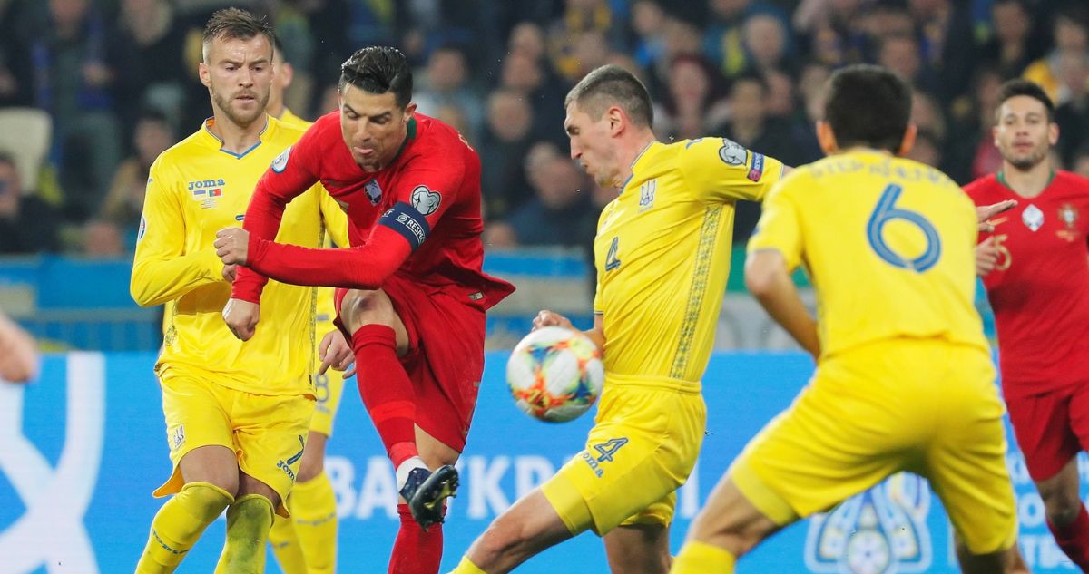 La subasta de camiseta de Cristiano Ronaldo en Ucrania