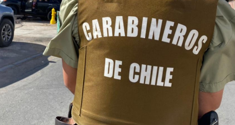 Formalizan a carabinero acusado de abuso sexual, amenazas y violación de morada en Osorno.