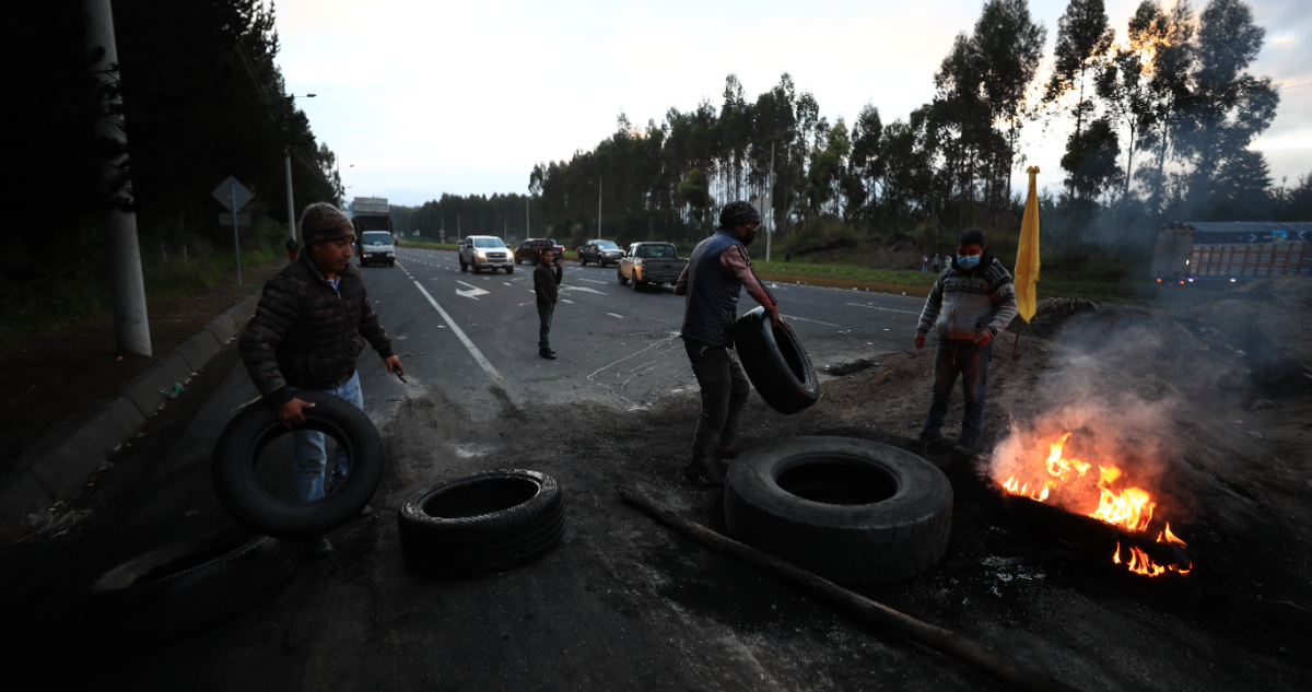 Colombia detienen a líder de movimiento indígena en medio de protestas contra el Gobierno