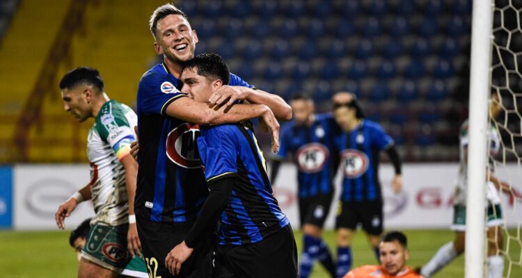 Copa Chile: Huachipato está en octavos de final.