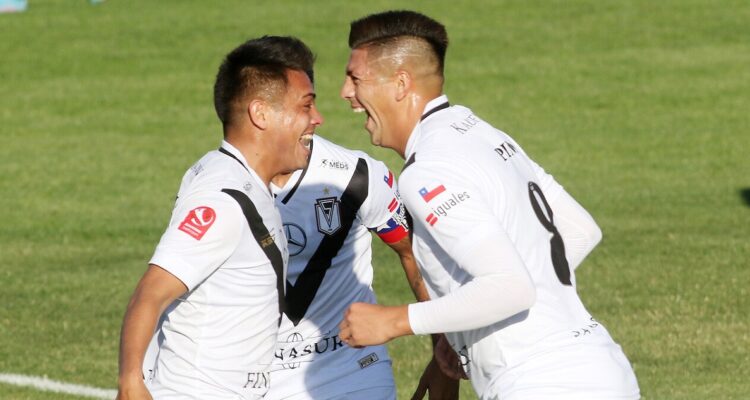 Copa Chile: Santiago Morning avanzó a octavos de final.