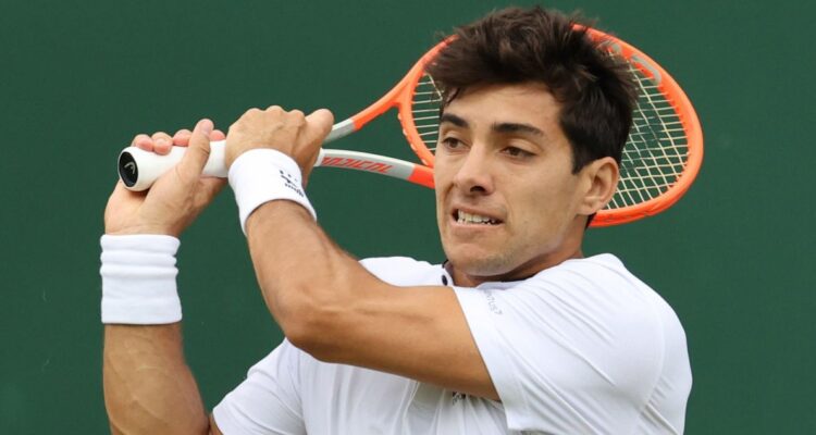 Cristian Garin avanzó a tercera ronda de Wimbledon.