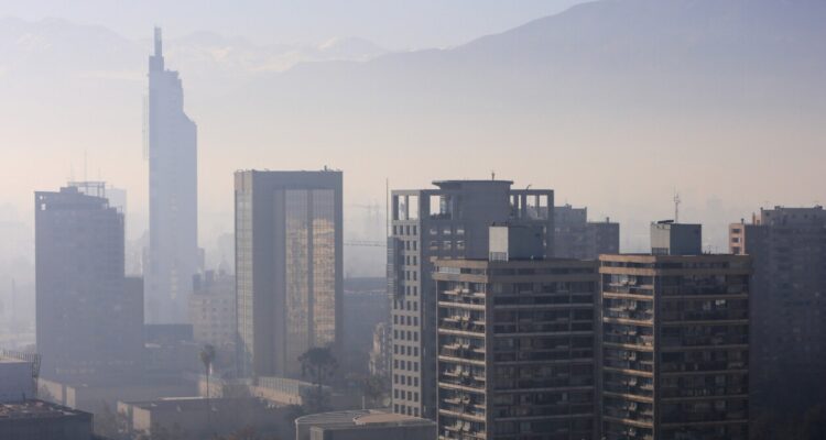 Delegación RM informa fallo en pronóstico de calidad del aire: hoy hubo índices de Preemergencia