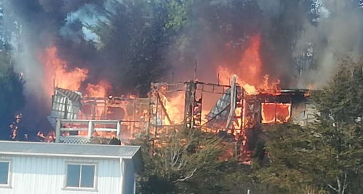 Gobierno apunta a droga por violencia en Quidico: asegura que sustancia ingresa por el mar.