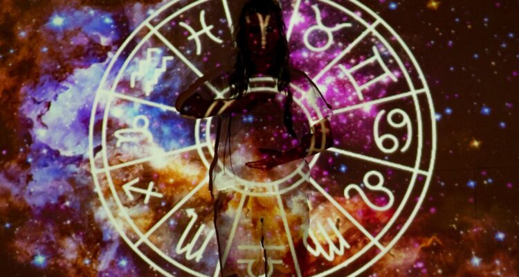 Efecto Barnum, la razón por la que creemos en el horóscopo