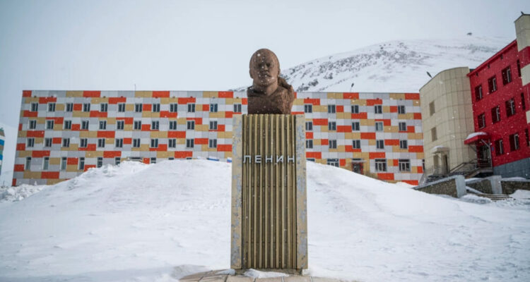 El “talón de Aquiles” de la OTAN: el archipiélago noruego del que Rusia obtiene recursos