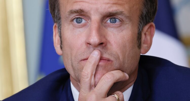 1ª vuelta legislativa en Francia pone en duda mayoría absoluta de oficialismo en Asamblea Nacional