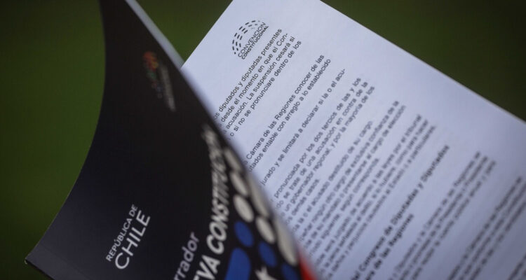 Encuesta Cep revela empate técnico en el Plebiscito de Salida