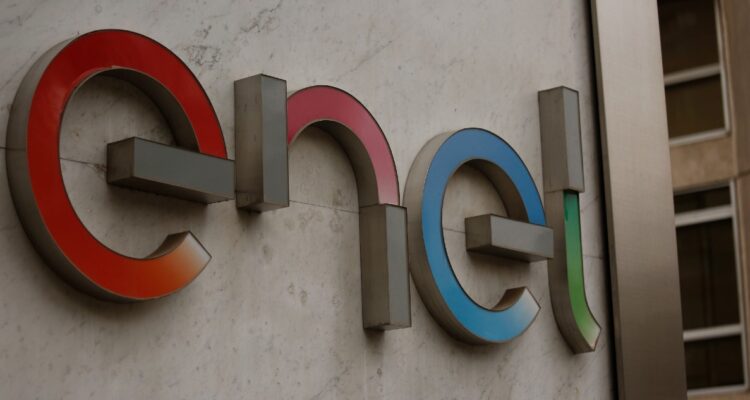SEC oficia y formula cargos contra Enel por dejar a oscuras a 1 millón de personas en la RM
