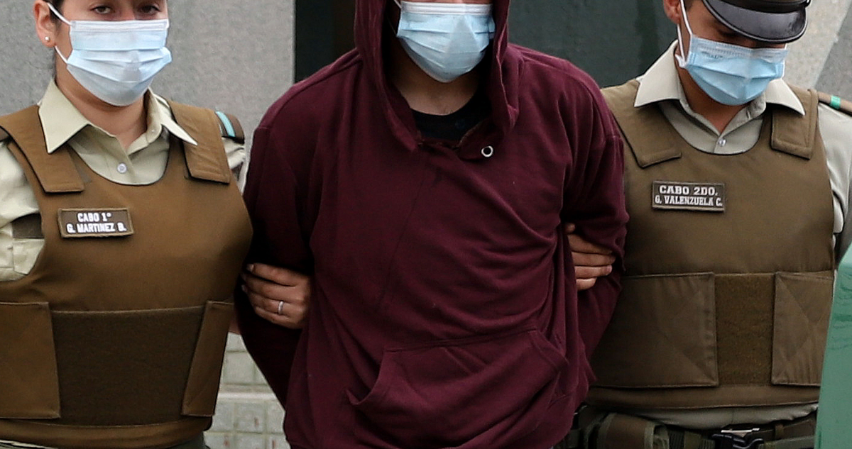 Procedimiento policial con un detenido.