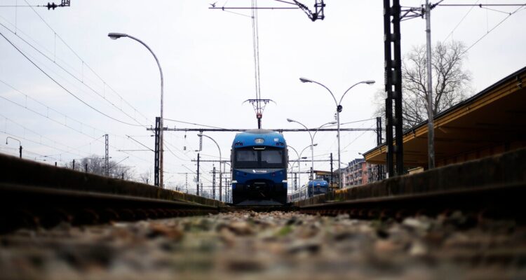 Expertos por Tren Santiago-Valparaíso