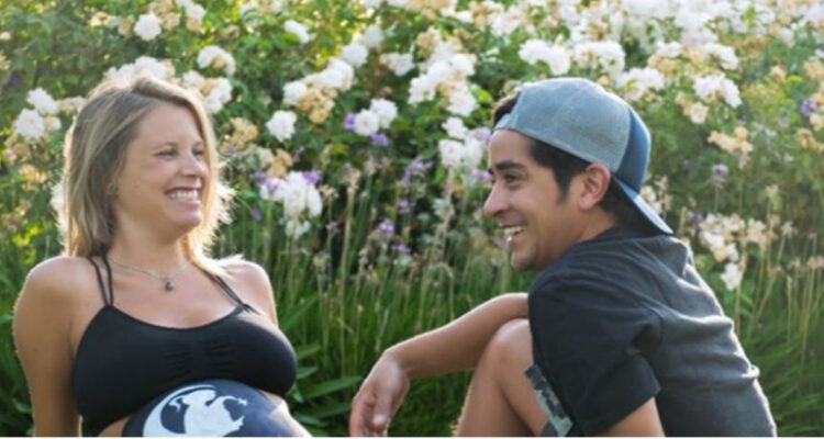 El actor Fernando Godoy junto a su pareja.