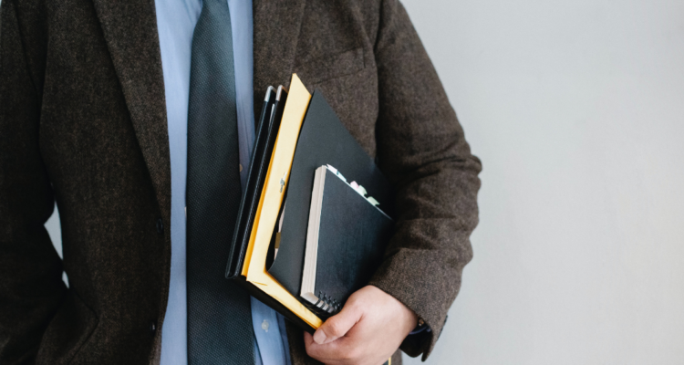 funcionarios públicos