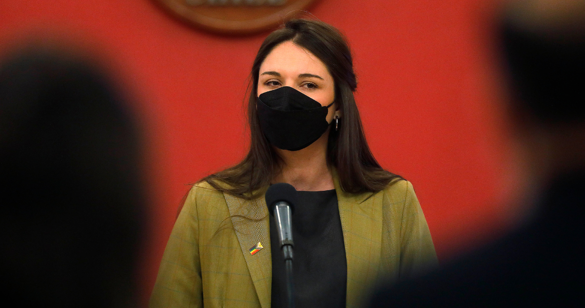 gabinete irina karamanos