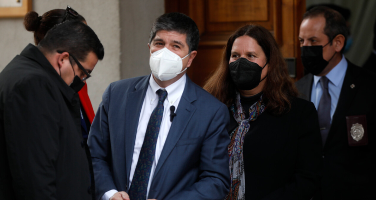 Gobierno fortalecerá Inteligencia y mejorará protocolos por “debilidad” frente a ataques en el sur.