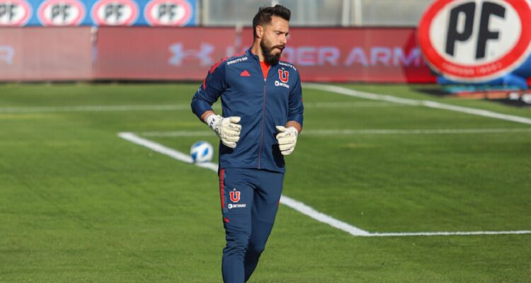 Hernán Galíndez jugando por La U.