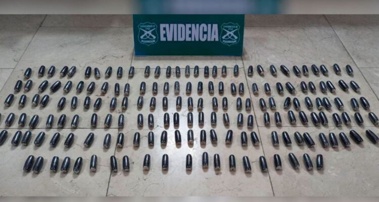 Hombre traía 195 ovoides en Colchane