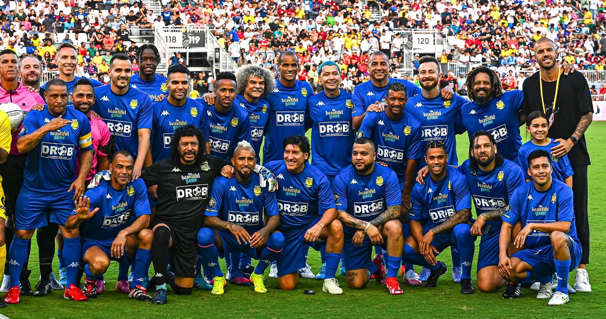 Iván Zamorano y Arturo Vidal en duelo de leyendas en Miami