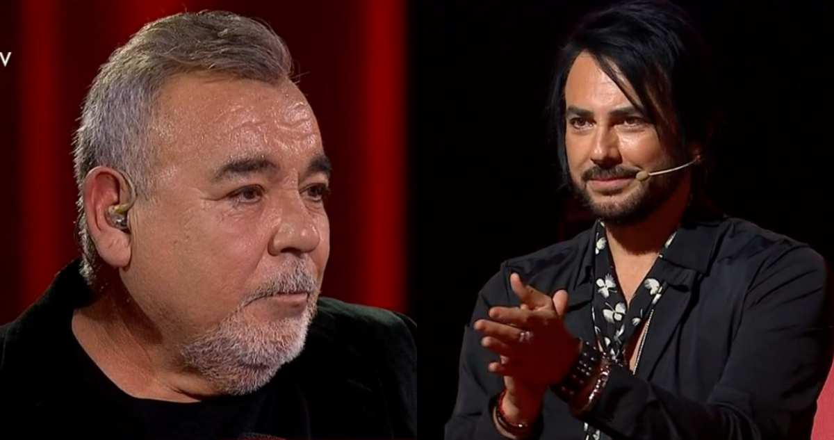El cantante Jorge Caraccioli y Beti Cuevas en el set de The Voice.