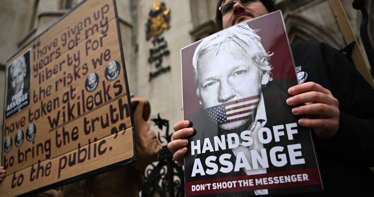 Protestas en favor de Julian Assange.