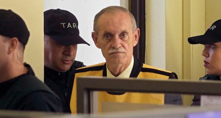 Krassnoff suma condena