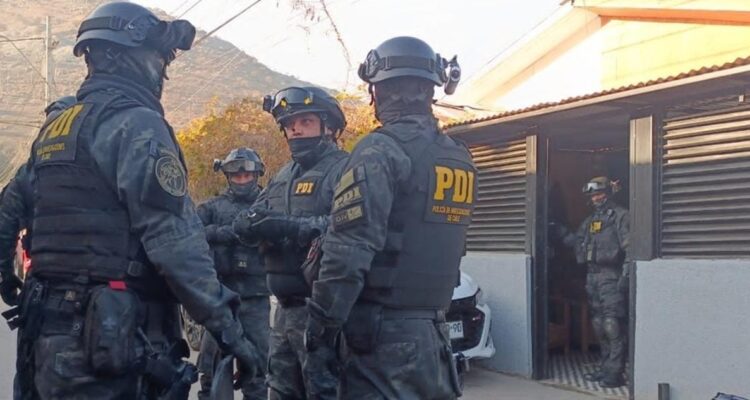 Cae “La Kiki” y otras 36 personas tras masivo operativo PDI por microtráfico de drogas