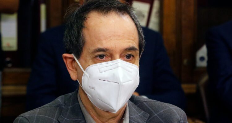 Subsecretario de Previsión Social cerró puertas a las AFP como administradoras de futura cotización