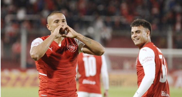 Leandro Benegas es pretendido por Colo Colo, para reforzar la delantera “alba”.