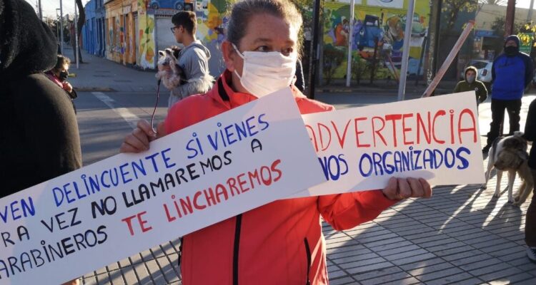 Auditores de Radio Bio Bio debaten sobre la posibilidad de un Estado de Excepción en Santiago