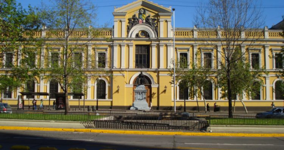 ¿Buscas un MBA? QS Ranking muestra a 4 universidades chilenas que lideran en Latinoamérica