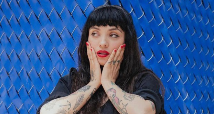 Mon Laferte historia