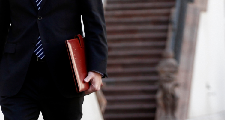 208 municipios superan las 40 horas extra establecidas por ley: hay pagos por sobre $51 mil millones