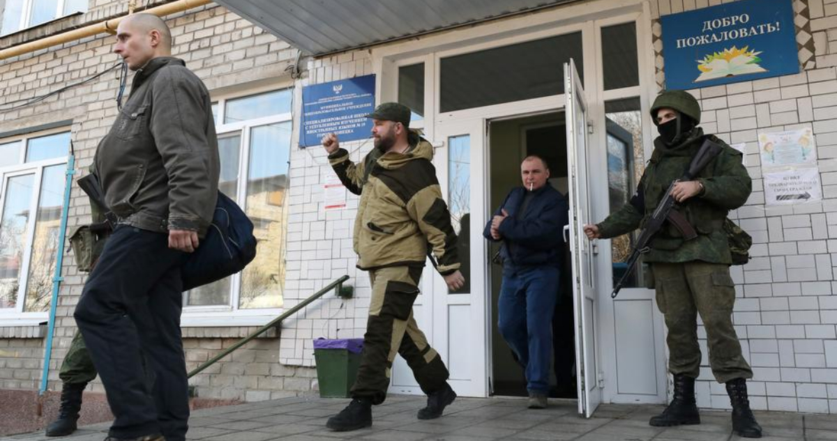 "Parece un reclutamiento oculto": Cómo Rusia cita nuevos soldados para mantener la guerra en Ucrania