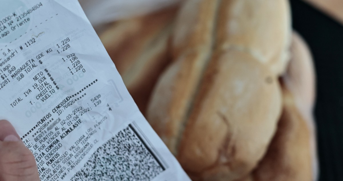Inflación acumulada traspasa todo límite en casi 30 años y alza de los alimentos sigue presionando