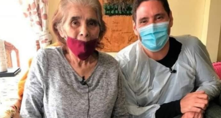 Francisco Saavedra junto a Lidia Cárdenas