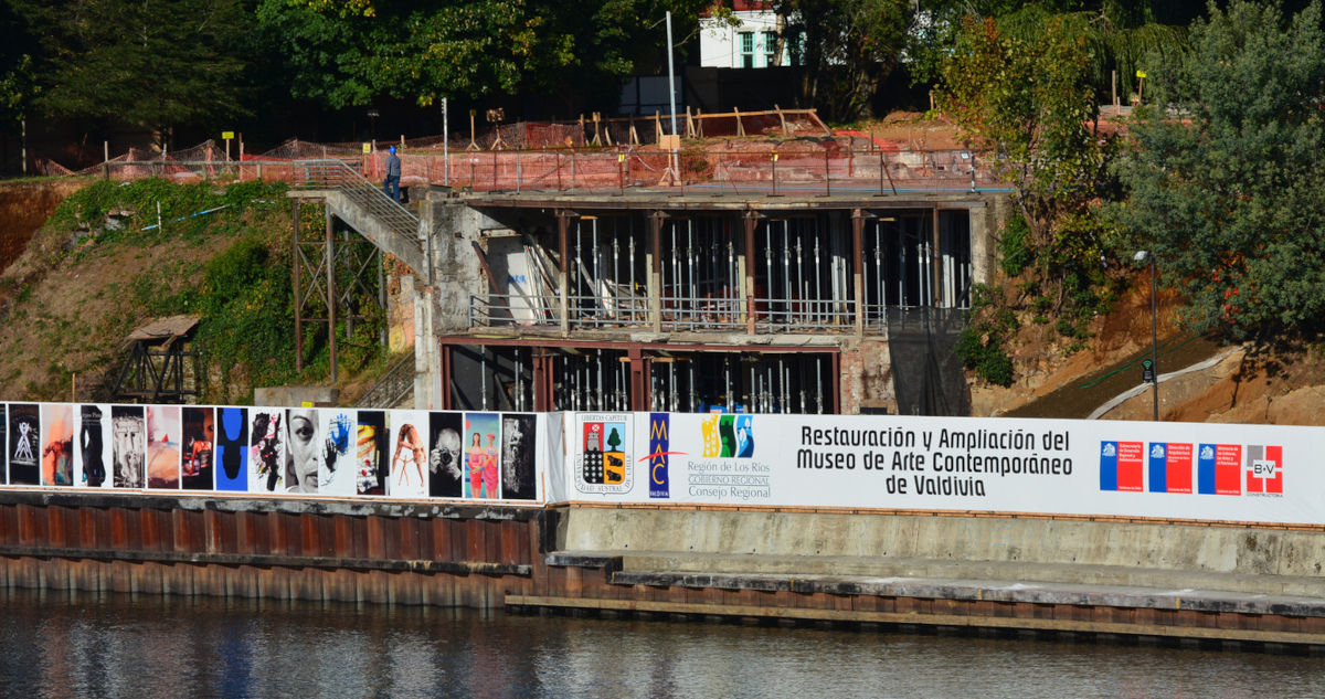 Constructora paraliza obras de MAC en Valdivia