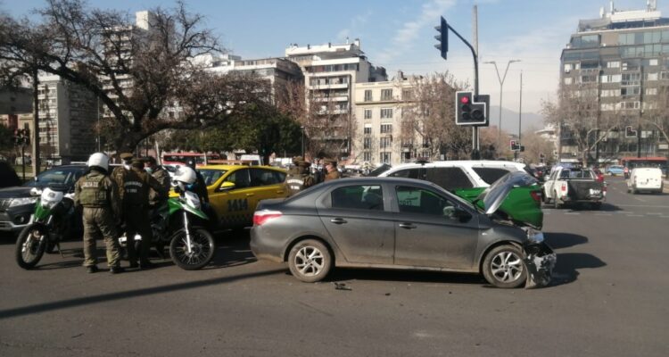 Seis detenidos deja encerrona, atropello y persecusón en santiago