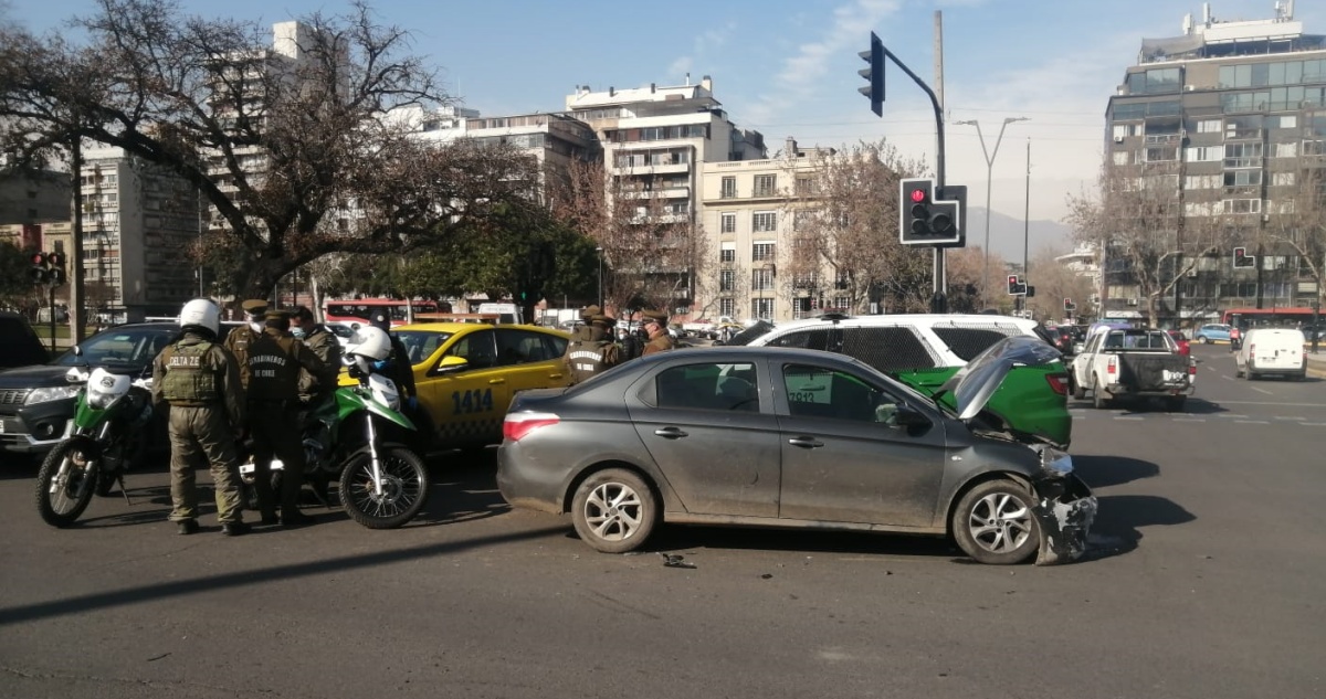 Seis detenidos deja encerrona, atropello y persecusón en santiago