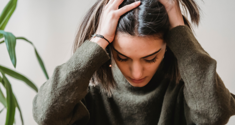 persona-ansiosa-impulsos-ansiedad-involuntarios