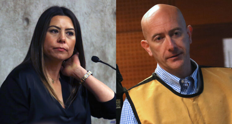 Marlene de la Fuente en medio del juicio contra Rafael Garay. A su lado, una foto de Garay caminando al juicio.