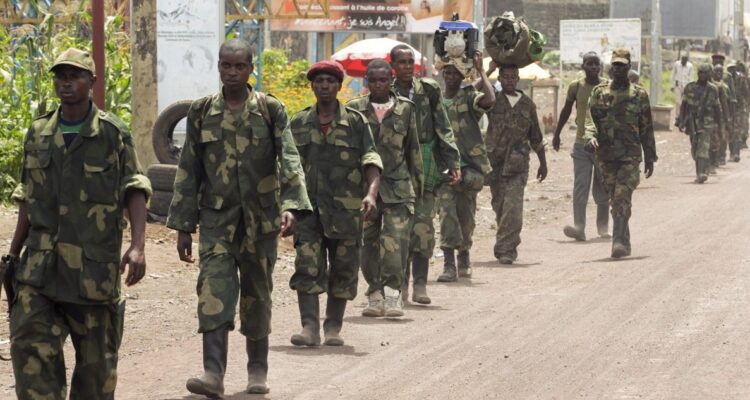 Rebeldes del M23 matan a machetazos a 17 civiles en el Congo: entre víctimas hay niños