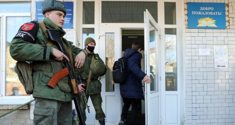 “Parece un reclutamiento oculto”: Cómo Rusia cita nuevos soldados para mantener la guerra en Ucrania