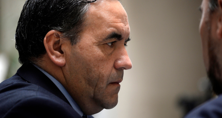 Tras resultados de carabineros: Senador Espinoza afirma “es una puerta de entrada a la corrupción”